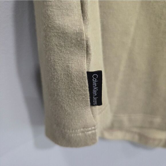 🐢 Calvin Klein Jeans T-Shirt Size M. - Picture 10 of 10